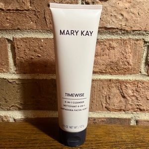 Mary Kay 4-n-1 Cleanser